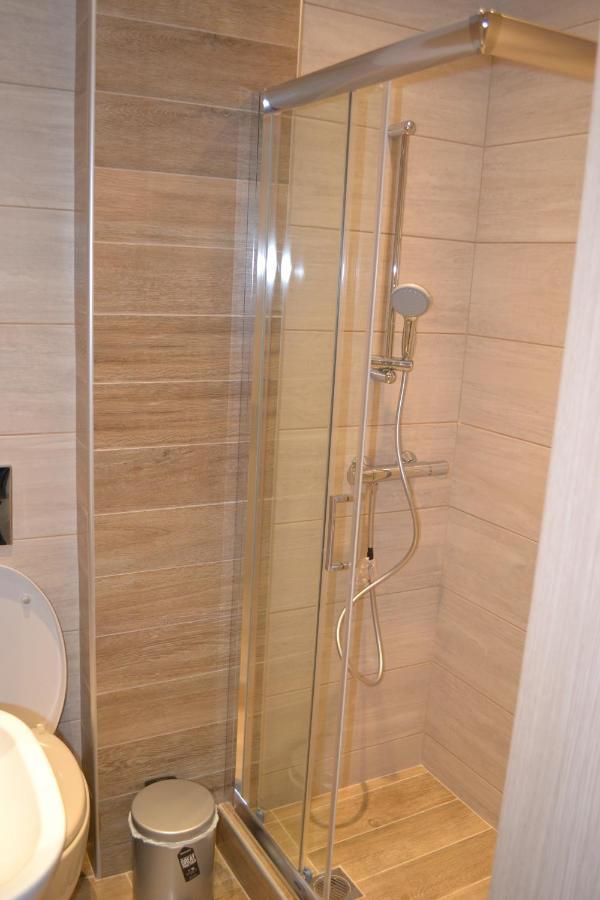 Kalamaria Brand New 1 Bedroom Apartamento