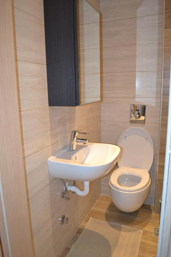 Apartmán Kalamaria Brand New 1 Bedroom Soluň