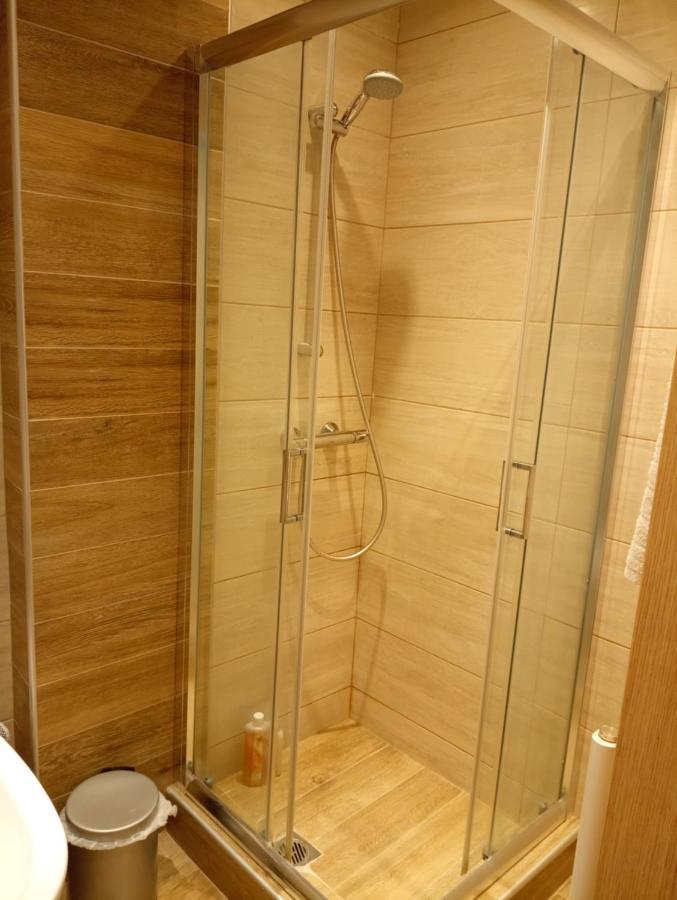 Kalamaria Brand New 1 Bedroom Apartmán