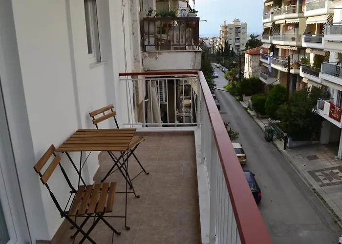 Kalamaria Brand New 1 Bedroom Apartment